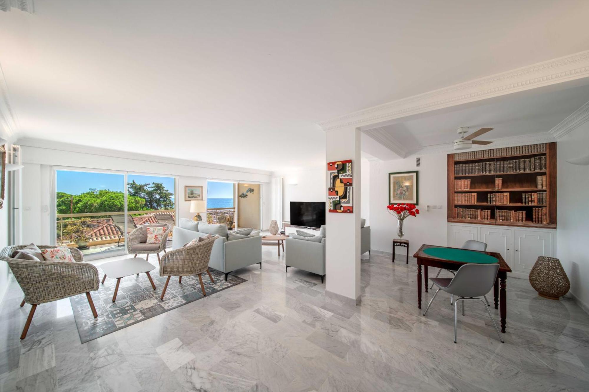 Renovated 155m2 3br6p - Palm